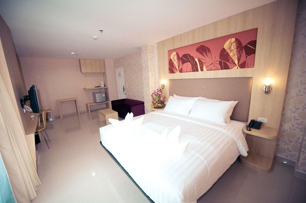 Best Western Royal Buriram Exteriör bild