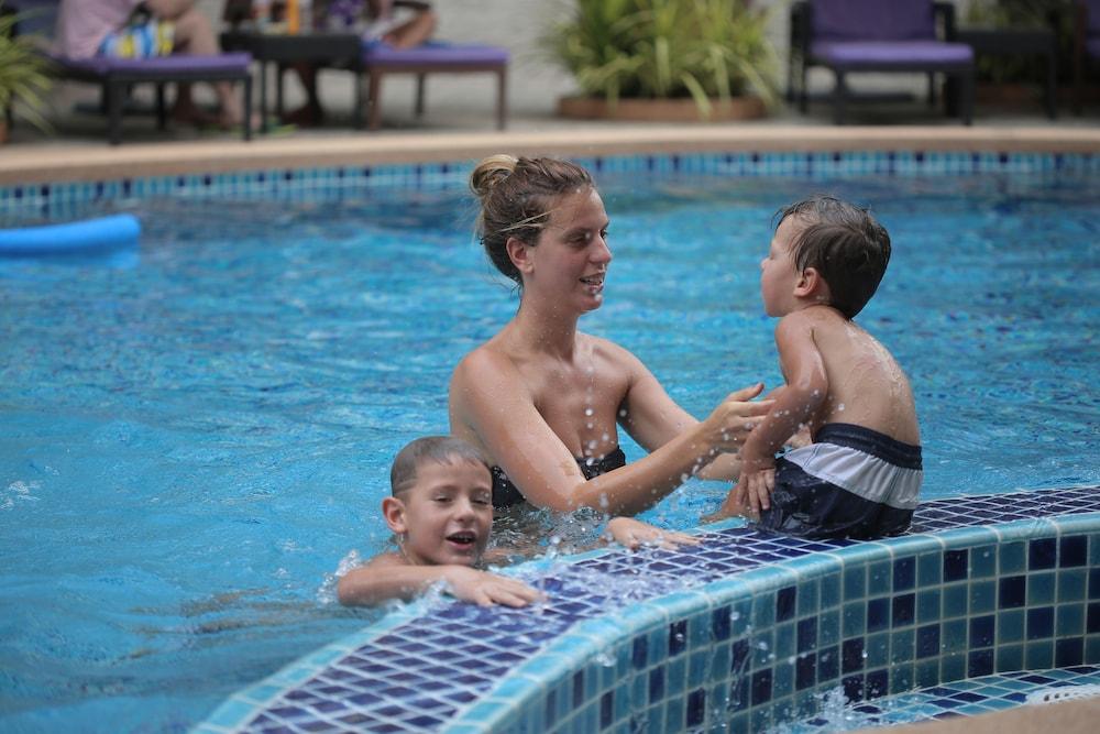 Best Western Royal Buriram Exteriör bild
